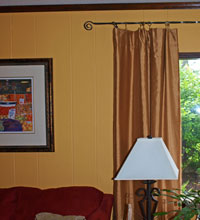 curtainrod3sm.jpg